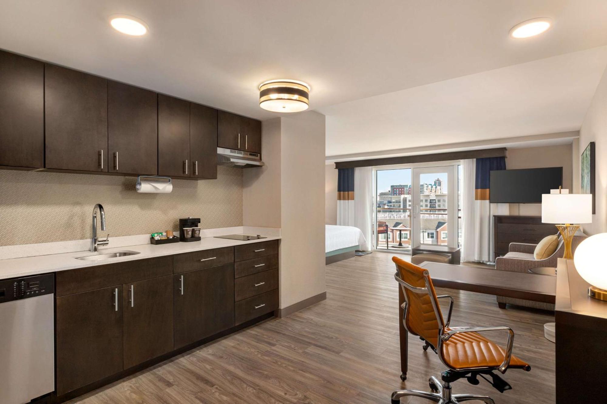 Homewood Suites By Hilton Indianapolis Downtown Iupui Exterior foto